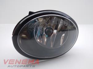 Gebruikte Mistlamp links-voor Mercedes Sprinter 3,5t (906.73) 313 CDI 16V Prijs € 19,99 Margeregeling aangeboden door Venema Autoparts