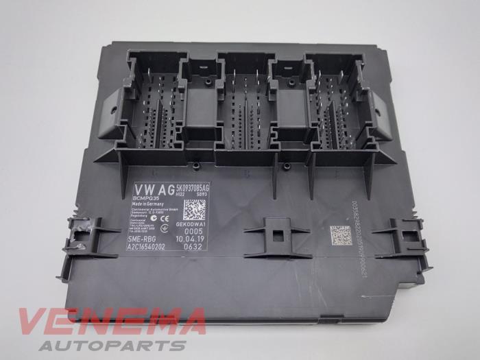 Computer Body Control van een Volkswagen Caddy IV 2.0 TDI 102 2020