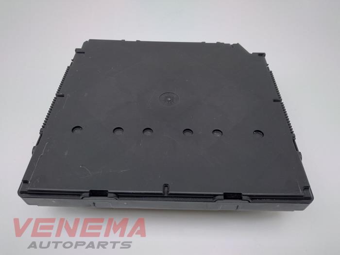 Computer Body Control van een Volkswagen Caddy IV 2.0 TDI 102 2020