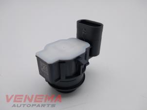 Gebruikte PDC Sensor BMW 1 serie (F20) 118i 1.5 TwinPower 12V Prijs € 24,99 Margeregeling aangeboden door Venema Autoparts