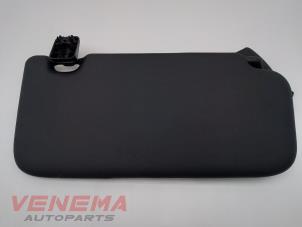 Gebruikte Zonneklep Ford Fiesta 7 1.0 EcoBoost 12V 100 Prijs € 29,99 Margeregeling aangeboden door Venema Autoparts