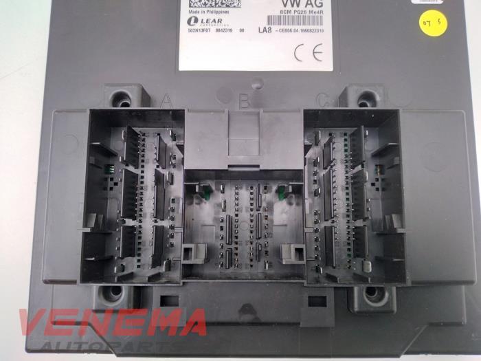 Computer Body Control van een Skoda Fabia III (NJ3) 1.0 12V 2017