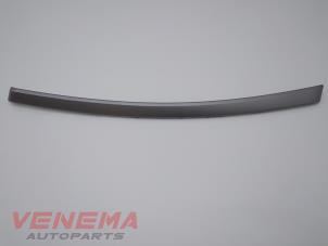 Gebruikte Sierstrip BMW 3 serie Touring (E91) 318i 16V Prijs € 19,99 Margeregeling aangeboden door Venema Autoparts