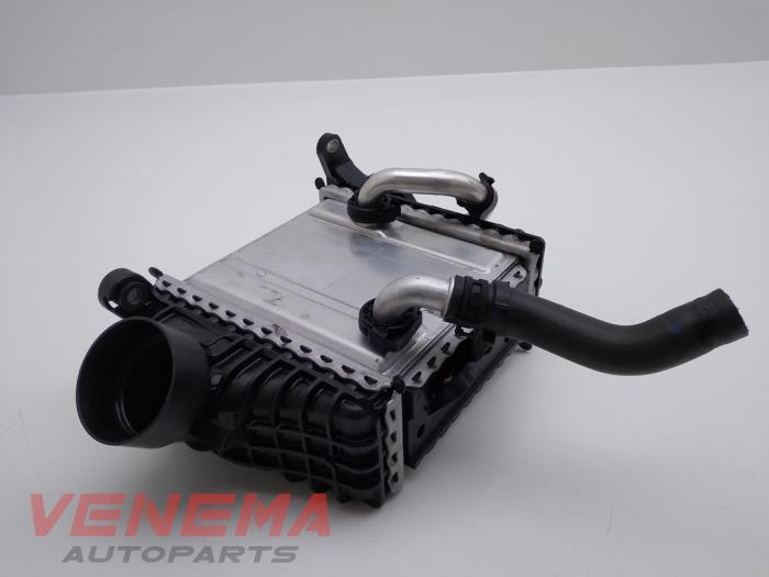Intercooler van een Mercedes-Benz E Estate (S213) E-300de 2.0 Turbo 16V 2020