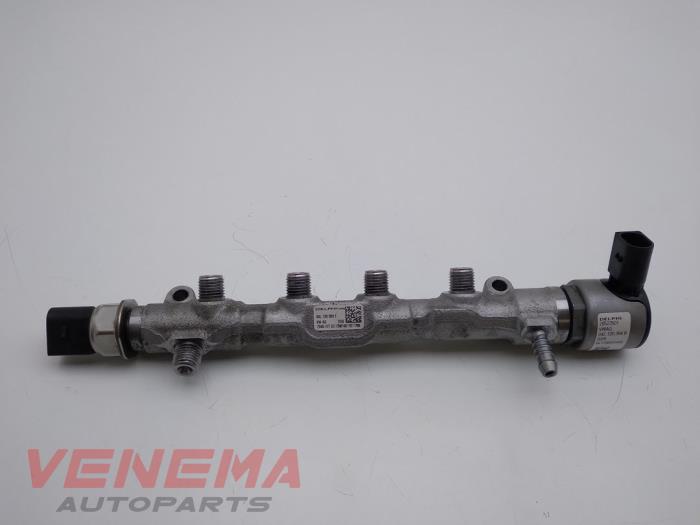 Gebruikte Injector brug Volkswagen Golf VII Variant (AUVV) 1.6 TDI BMT 16V Prijs € 79,99 Margeregeling aangeboden door Venema Autoparts