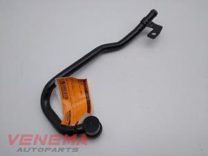 Gebruikte Waterpijp Volkswagen Golf VII Variant (AUVV) 1.6 TDI BMT 16V Prijs € 14,99 Margeregeling aangeboden door Venema Autoparts