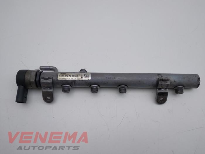 Gebruikte Galerij (Injectie) Mercedes GLK (204.7/9) 3.0 320 CDI 24V 4-Matic Prijs € 74,99 Margeregeling aangeboden door Venema Autoparts