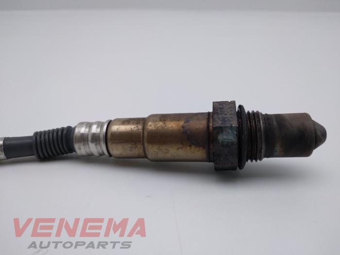 Lambda Sonde van een BMW 1 serie (F20) 116d 2.0 16V 2014