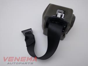 Gebruikte Veiligheidsgordel links-achter BMW 1 serie (F40) 118i 1.5 TwinPower 12V Prijs € 99,99 Margeregeling aangeboden door Venema Autoparts