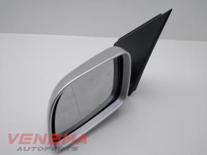 Gebruikte Buitenspiegel links Volkswagen Polo IV (9N1/2/3) 1.4 FSI 16V Prijs € 29,99 Margeregeling aangeboden door Venema Autoparts