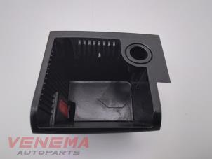 Gebruikte Diversen Volkswagen Polo IV (9N1/2/3) 1.4 FSI 16V Prijs € 9,99 Margeregeling aangeboden door Venema Autoparts