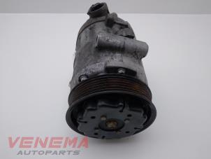 Gebruikte Pomp Airco Volkswagen Polo IV (9N1/2/3) 1.4 FSI 16V Prijs € 34,99 Margeregeling aangeboden door Venema Autoparts