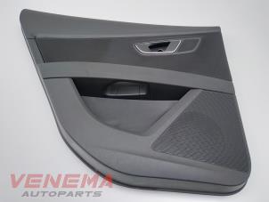 Gebruikte Deurbekleding 4Deurs links-achter Seat Leon ST (5FF) 1.6 TDI 16V 4Drive Prijs € 39,99 Margeregeling aangeboden door Venema Autoparts