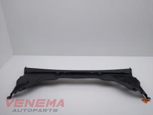 Gebruikte Paravent Jaguar XF (X260) 3.0 V6 S 24V Prijs € 49,99 Margeregeling aangeboden door Venema Autoparts