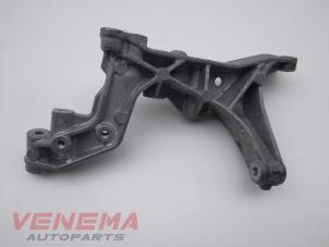 Gebruikte Steun (diversen) Mercedes C (W204) 1.8 C-200 CGI 16V Prijs € 19,99 Margeregeling aangeboden door Venema Autoparts