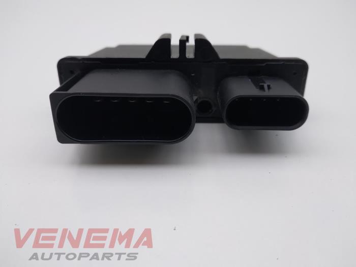 Adblue Computer van een Audi A3 Sportback (8YA) 2.0 30 TDI 16V 2023