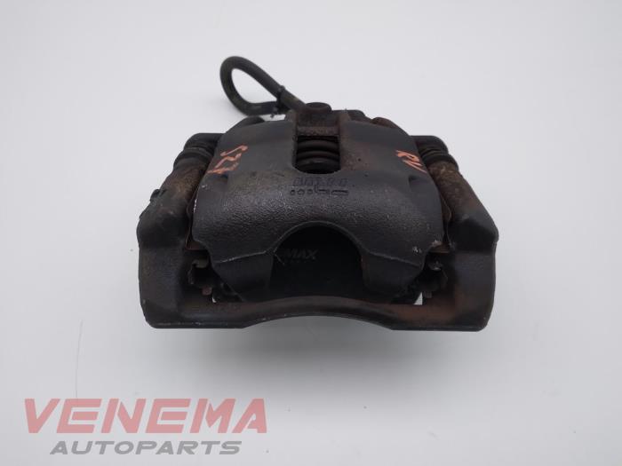 Remklauw (Tang) rechts-voor van een Renault Clio IV Estate/Grandtour (7R) 1.5 Energy dCi 90 FAP 2014