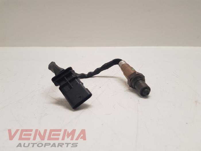 Używane Lambda Sonde Peugeot 208 I (CA/CC/CK/CL) 1.2 Vti 12V PureTech Cena € 14,99 Procedura marży oferowane przez Venema Autoparts