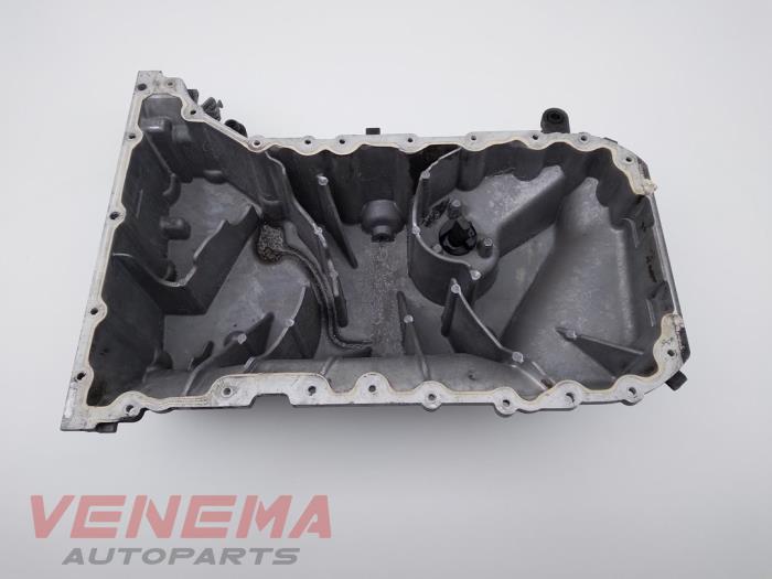 Gebruikte Carterpan Volkswagen Transporter T5 2.5 TDi Prijs € 24,99 Margeregeling aangeboden door Venema Autoparts