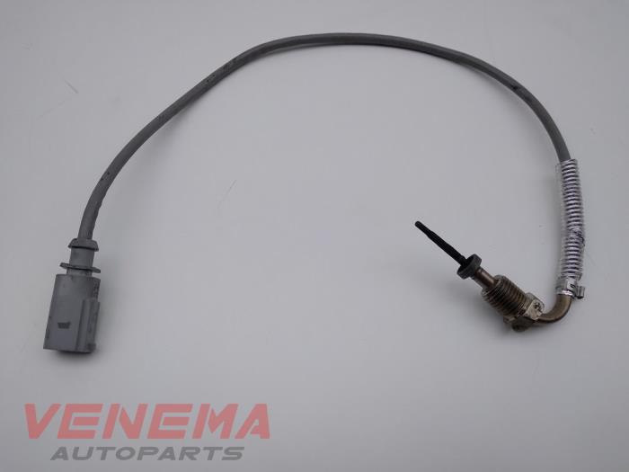 Gebruikte Uitlaat temperatuursensor Audi A3 Sportback (8YA) 2.0 30 TDI 16V Prijs € 49,99 Margeregeling aangeboden door Venema Autoparts