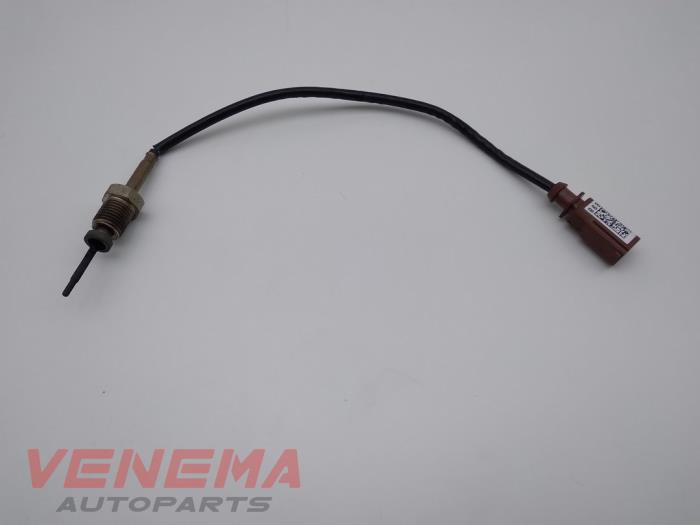Gebruikte Uitlaat temperatuursensor Audi A3 Sportback (8YA) 2.0 30 TDI 16V Prijs € 49,99 Margeregeling aangeboden door Venema Autoparts