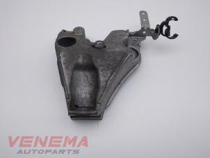Gebruikte Motorsteun BMW 1 serie (F20) M135i 3.0 24V Prijs € 29,99 Margeregeling aangeboden door Venema Autoparts