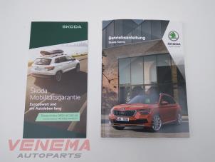 Gebruikte Instructie Boekje Skoda Kamiq 1.0 TSI 12V Prijs € 24,99 Margeregeling aangeboden door Venema Autoparts