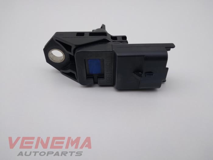 Gebruikte Map Sensor (inlaatspruitstuk) Peugeot 208 II (UB/UH/UP) 1.2 Vti 12V PureTech 100 Prijs € 24,99 Margeregeling aangeboden door Venema Autoparts