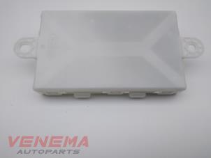 Gebruikte Keyless vehicle module Mercedes C (C205) C-300 2.0 Turbo 16V Prijs € 74,99 Margeregeling aangeboden door Venema Autoparts
