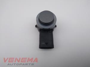 Gebruikte Sensor PDC Mercedes C (C205) C-300 2.0 Turbo 16V Prijs € 9,99 Margeregeling aangeboden door Venema Autoparts