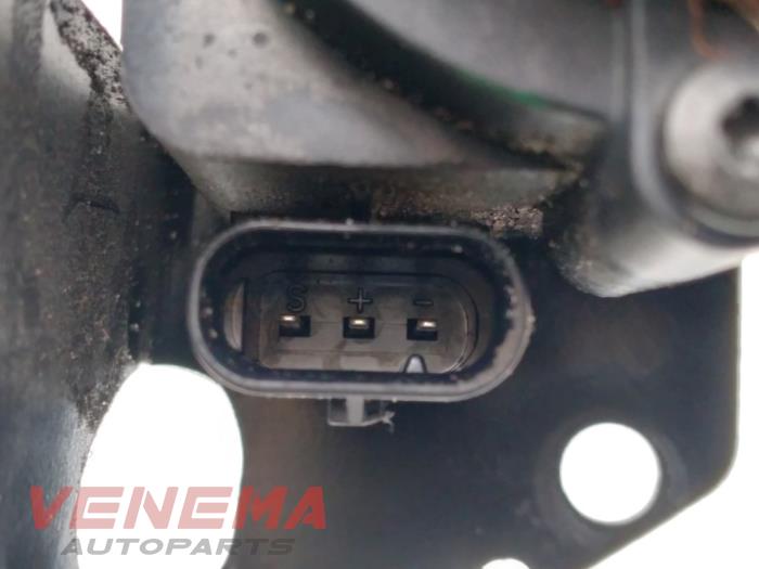 Waterpomp van een Citroën C5 Aircross I (A4/AC/AJ/AR) 1.6 Turbo 180 16V 2021