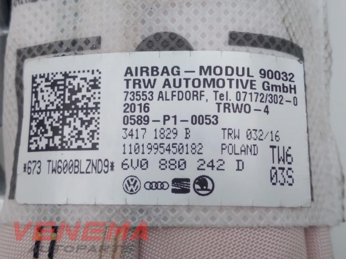 Airbag stoel (zitplaats) van een Skoda Fabia III (NJ3) 1.2 TSI 16V 2017