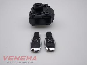 Gebruikte Kontaktslot + Sleutel Mercedes A (W176) 1.5 A-160 CDI, A-160d 16V Prijs € 149,99 Margeregeling aangeboden door Venema Autoparts