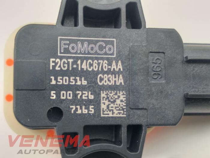 Airbag Sensor van een Ford Kuga II (DM2) 1.5 EcoBoost 16V 150 2017