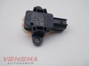 Gebruikte Sensor Airbag Ford Kuga II (DM2) 1.5 EcoBoost 16V 150 Prijs € 14,99 Margeregeling aangeboden door Venema Autoparts