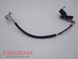 Gebruikte Leiding (diversen) Mercedes C (C205) C-300 2.0 Turbo 16V Prijs € 49,99 Margeregeling aangeboden door Venema Autoparts