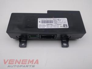 Gebruikte Module Telefoon Opel Grandland/Grandland X 1.5 CDTI Prijs € 49,99 Margeregeling aangeboden door Venema Autoparts