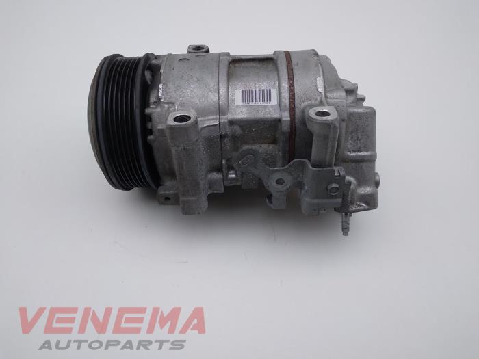 Gebruikte Aircopomp Opel Corsa F (UB/UH/UP) 1.2 Turbo 12V 130 Prijs € 174,99 Margeregeling aangeboden door Venema Autoparts