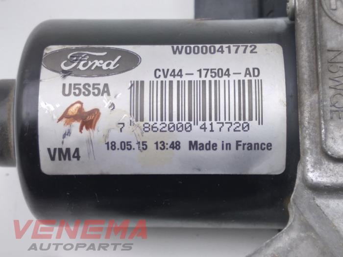 Ruitenwissermotor voor van een Ford Kuga II (DM2) 1.5 EcoBoost 16V 150 2017