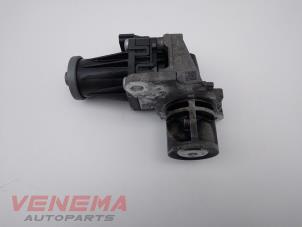 Gebruikte EGR Klep Mercedes A (W176) 1.5 A-160 CDI, A-160d 16V Prijs € 39,99 Margeregeling aangeboden door Venema Autoparts