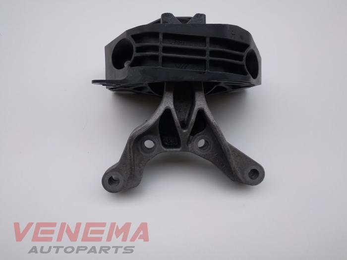 Gebruikte Motorrubber Opel Corsa F (UB/UH/UP) 1.2 Turbo 12V 130 Prijs € 29,99 Margeregeling aangeboden door Venema Autoparts