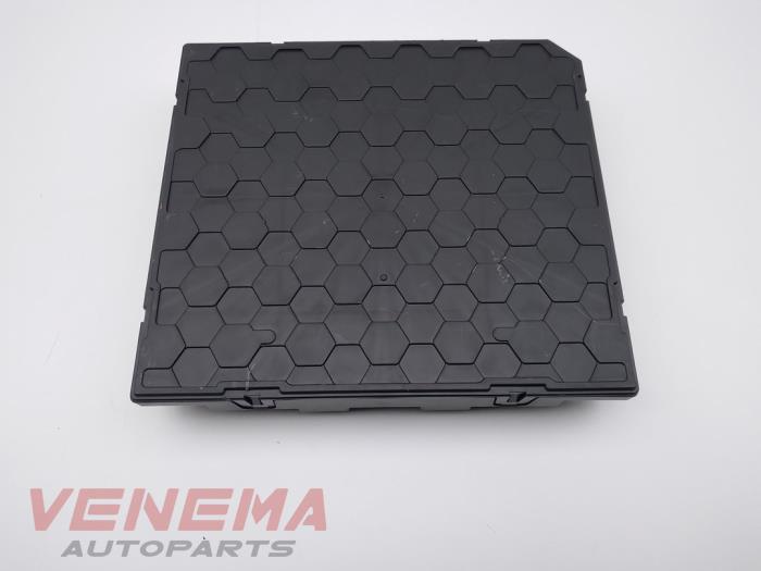 Computer Body Control van een Volkswagen Golf VIII (CD1) 2.0 TDI BlueMotion 16V 2023