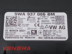 BCM van een Volkswagen Golf VIII (CD1) 2.0 TDI BlueMotion 16V 2023