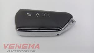 Gebruikte Sleutel Volkswagen Golf VIII (CD1) 2.0 TDI BlueMotion 16V Prijs € 59,99 Margeregeling aangeboden door Venema Autoparts