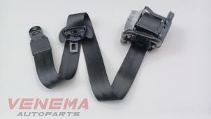 Gebruikte Veiligheidsgordel rechts-voor Audi A1 Sportback (8XA/8XF) 1.2 TFSI Prijs € 119,99 Margeregeling aangeboden door Venema Autoparts