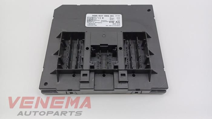 Gebruikte Module Bodycontrol Volkswagen Passat Variant (3G5) 1.6 TDI 16V Prijs € 99,99 Margeregeling aangeboden door Venema Autoparts