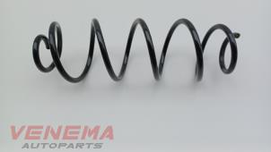 Gebruikte Veerschroef achter Opel Grandland/Grandland X 1.5 CDTI Prijs € 9,99 Margeregeling aangeboden door Venema Autoparts