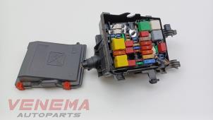 Gebruikte Zekeringkast Opel Grandland/Grandland X 1.5 CDTI Prijs € 59,99 Margeregeling aangeboden door Venema Autoparts