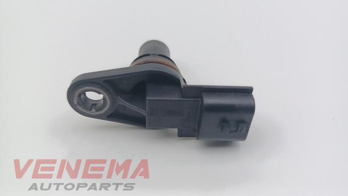 Gebruikte Nokkenas Sensor Mercedes A (177.0) 1.5 A-180d Prijs € 14,99 Margeregeling aangeboden door Venema Autoparts