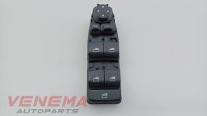Gebruikte Raam schakelaar elektrisch BMW X5 (F15) xDrive 40e PHEV 2.0 Prijs € 34,99 Margeregeling aangeboden door Venema Autoparts
